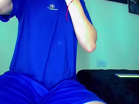 Snapshot of Sebastian_Loaiza chatting on 11-14-25, 04:17 Sebastian Loaiza online show from 11-14-25, 04:17