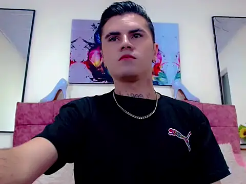 Snapshot of Sebastian_Loaiza chatting on 11-25-25, 09:37 Sebastian Loaiza online show from 11-25-25, 09:37