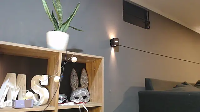 mickystrumia23 online show from 04-28-26, 11:32