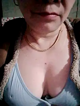 small-house123 online show from 02-04-26, 12:44