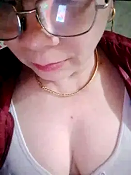 small-house123 online show from 02-10-26, 01:10