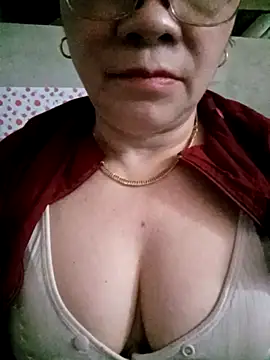 small-house123 online show from 02-21-26, 06:36