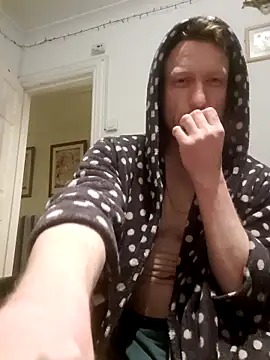 jigglethaypussi online show from 03-05-26, 06:42