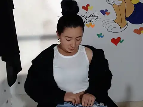 Snapshot of NathyMilf_ chatting on 11-01-25, 12:18 NathyMilf online show from 11-01-25, 12:18