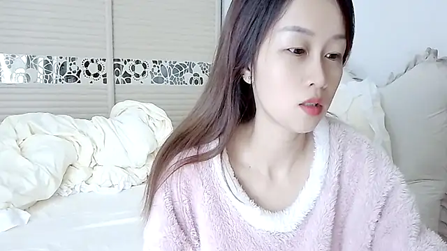 lookbyby online show from 11-29-25, 12:02