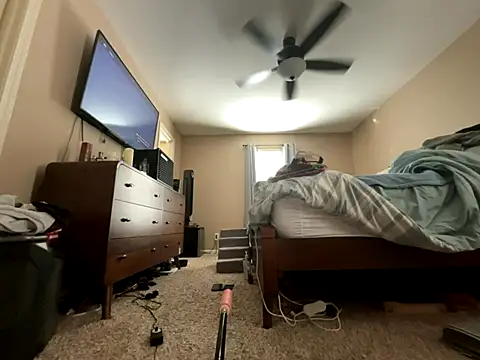 Snapshot of Antnjon chatting on 12-03-25, 07:56 Antnjon online show from 12-03-25, 07:56