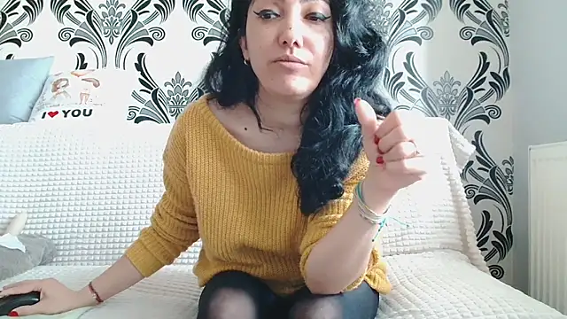 CharmingPearl online show from 03-30-26, 06:58