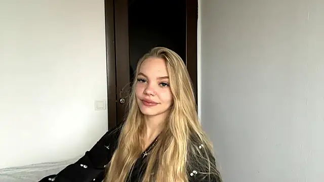 SweetAmelia69 online show from 11-06-25, 05:52