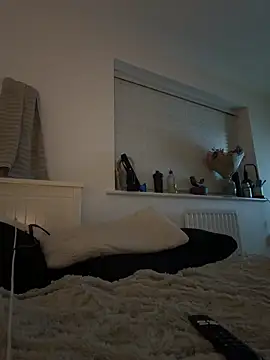 Bethrae25 online show from 04-29-26, 10:05