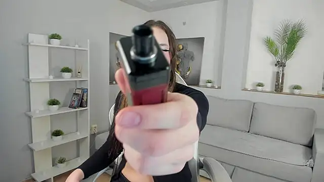 Snapshot of MadisonMongomeri chatting on 11-12-25, 09:10 MadisonMongomeri online show from 11-12-25, 09:10