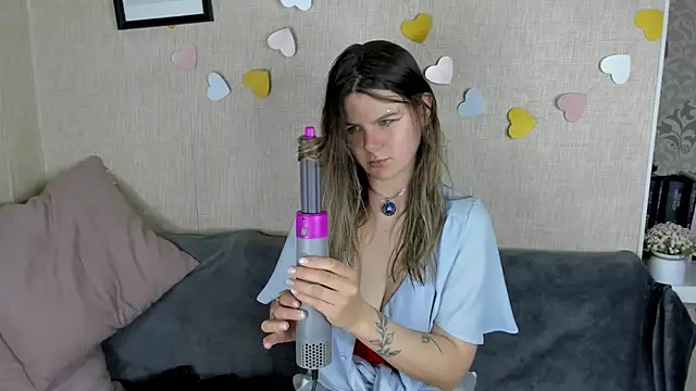 Zorianaa online show from 04-19-26, 09:06