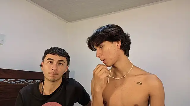 Snapshot of Raven_Eclipse chatting on 11-03-25, 06:09 Raven Eclipse online show from 11-03-25, 06:09