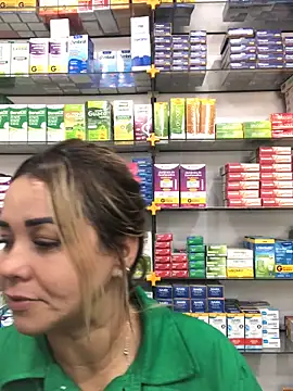 Snapshot of imoly_ chatting on 11-02-25, 01:24 imoly online show from 11-02-25, 01:24