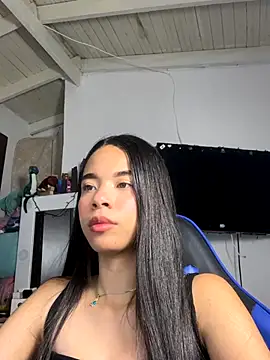 Snapshot of Milleradhara24 chatting on 12-04-25, 11:35 Milleradhara24 online show from 12-04-25, 11:35