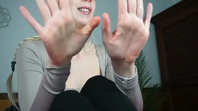 StellaCinderella online show from 02-06-25, 03:41