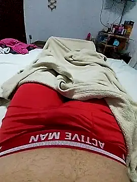 013boyy online show from 11-02-25, 03:42