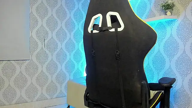 Boy savoy online show from 02-23-26, 07:39