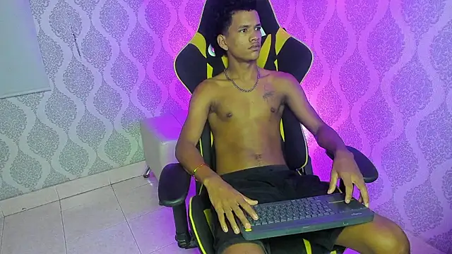 Boy savoy online show from 02-26-26, 07:29