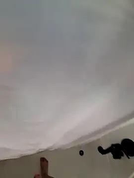 Snapshot of yourt0ys chatting on 11-03-25, 10:42 yourt0ys online show from 11-03-25, 10:42