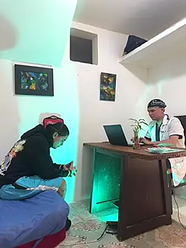 Nick orion online show from 12-18-25, 04:40