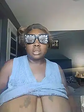 BiancaClarkson online show from 11-11-25, 07:19