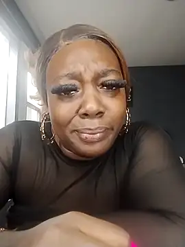 BiancaClarkson online show from 11-13-25, 05:34