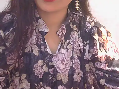 Sneha lovely01 online show from 12-02-25, 06:08