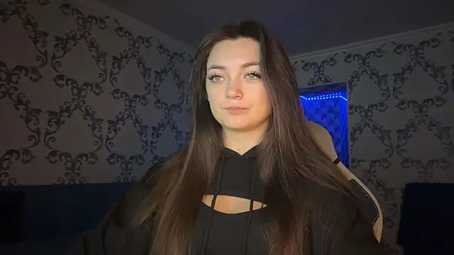 TwotyBright online show from 02-19-26, 04:08