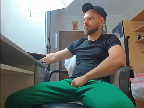 Ryanstone  online show from 11-24-25, 05:40