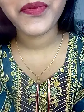 Snapshot of Neha533 chatting on 01-07-26, 06:10 Neha533 online show from 01-07-26, 06:10