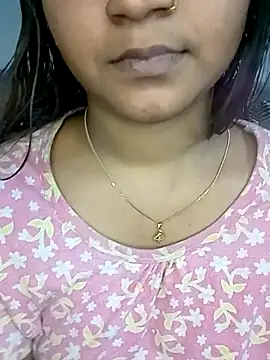 Snapshot of Neha533 chatting on 02-02-26, 11:25 Neha533 online show from 02-02-26, 11:25