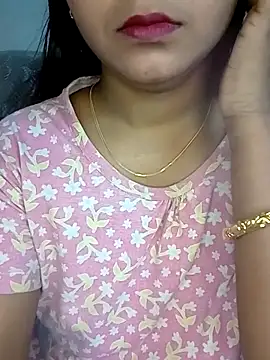 Snapshot of Neha533 chatting on 02-07-26, 11:19 Neha533 online show from 02-07-26, 11:19