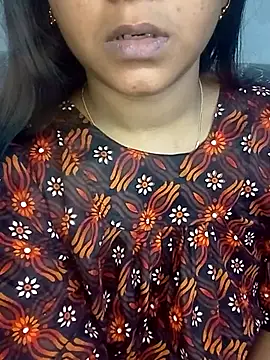 Snapshot of Neha533 chatting on 02-15-26, 07:54 Neha533 online show from 02-15-26, 07:54