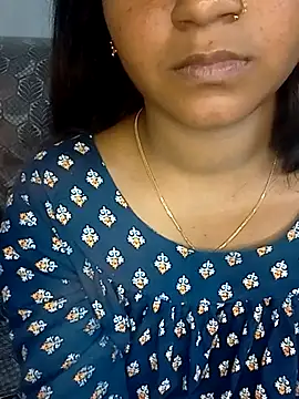 Snapshot of Neha533 chatting on 03-03-26, 06:25 Neha533 online show from 03-03-26, 06:25