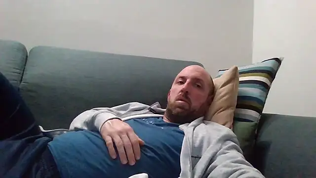 Snapshot of luca_beech88 chatting on 04-22-26, 06:20 luca beech88 online show from 04-22-26, 06:20