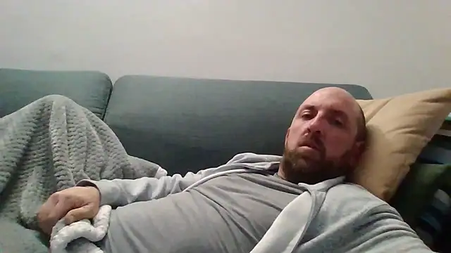 Snapshot of luca_beech88 chatting on 04-24-26, 05:48 luca beech88 online show from 04-24-26, 05:48