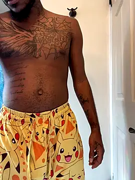 Snapshot of youngbull_dada chatting on 11-03-25, 05:47 youngbull dada online show from 11-03-25, 05:47