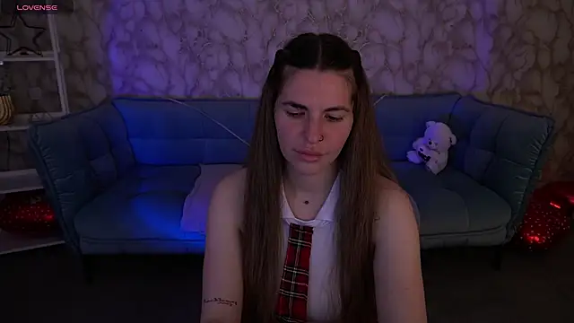 DanielaReign online show from 04-25-26, 01:41