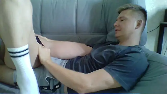 Snapshot of vulgar_Molly777 chatting on 11-15-25, 10:01 vulgar Molly777 online show from 11-15-25, 10:01