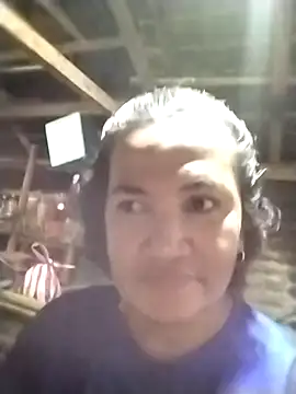 Snapshot of Sassy-jann chatting on 11-27-25, 09:44 Sassy-jann online show from 11-27-25, 09:44