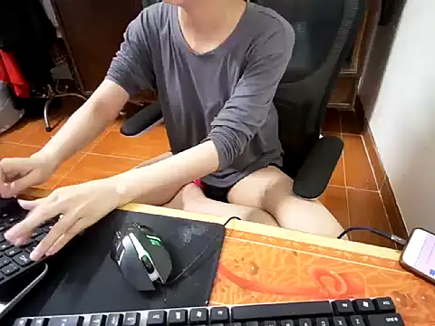 ---Lusi03--- online show from 12-21-25, 03:19