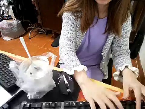 ---Lusi03--- online show from 01-06-26, 02:48