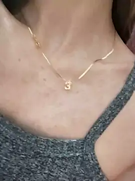 Snapshot of Melzinhasweet chatting on 11-24-25, 09:14 Melzinhasweet online show from 11-24-25, 09:14