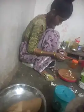 Jooli cuty online show from 11-09-25, 12:09