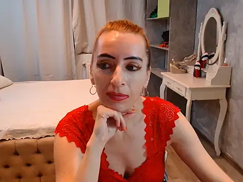 Snapshot of AnneDevrim chatting on 11-13-25, 07:07 AnneDevrim online show from 11-13-25, 07:07