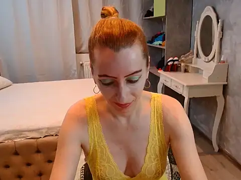 Snapshot of AnneDevrim chatting on 11-22-25, 06:56 AnneDevrim online show from 11-22-25, 06:56