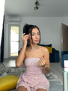 VickyM99 online show from 04-09-26, 10:53