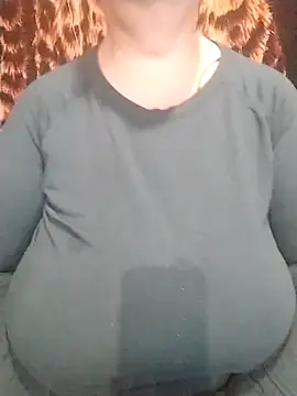 MyHoneyKira online show from 11-10-25, 07:40