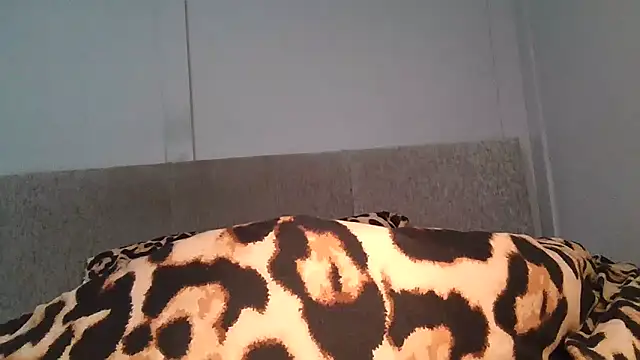 Naughty JessieX online show from 04-21-26, 01:17