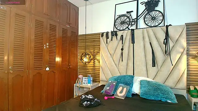 KimberlyFox t online show from 04-28-26, 01:49